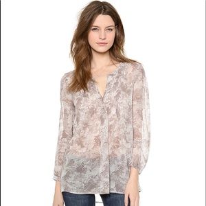 👚🎗Joie sheer silk Carim blouse in "light dove"